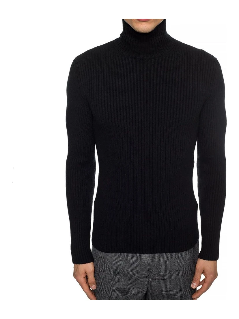 Black Cashmere Turtleneck