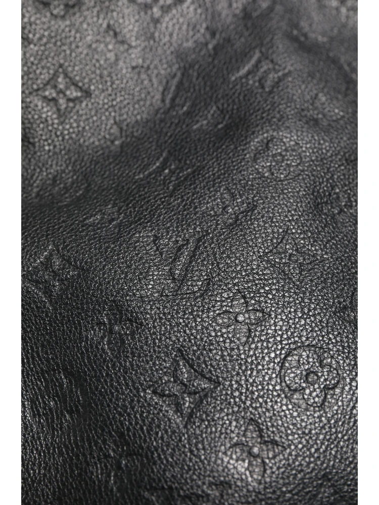 Black Monogram Empreinte Artsy MM Handbag alternative