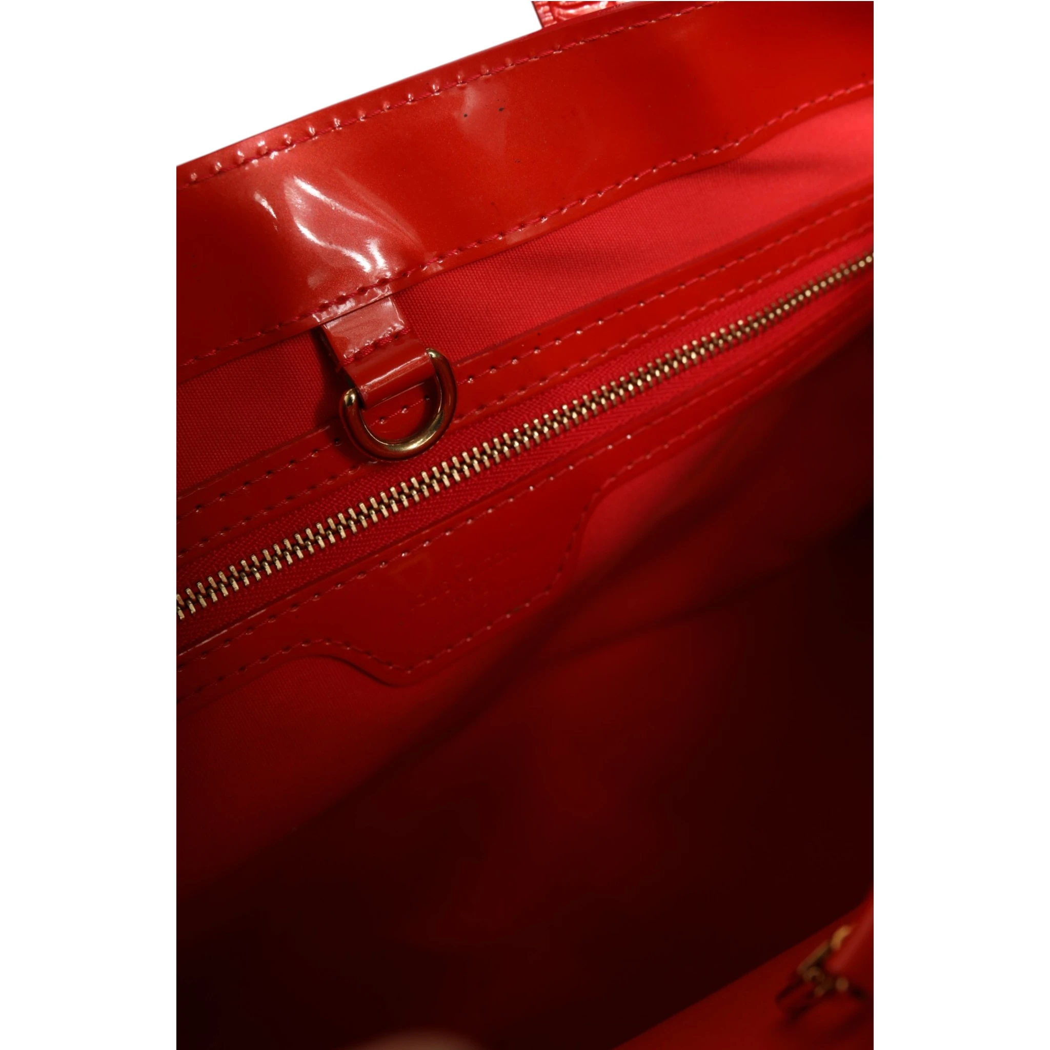 Red Monogram Vernis Wilshire PM