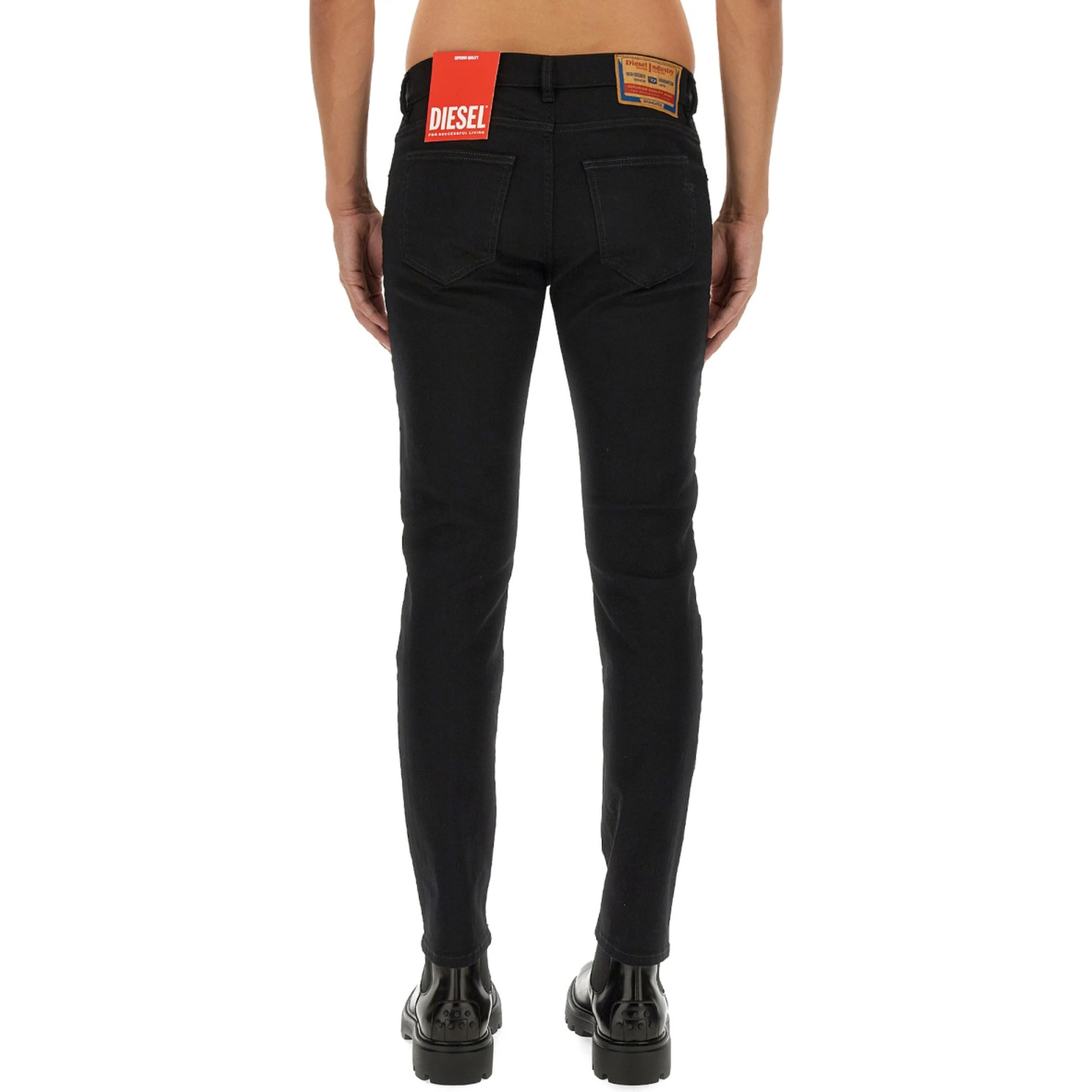 JEANS D-STRUKT
