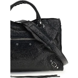 حقيبة كتف من جلد الخروف الأسود (Ovis Aries Aries)