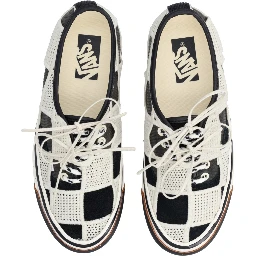 SNEAKER "AUTHENTIC 44"