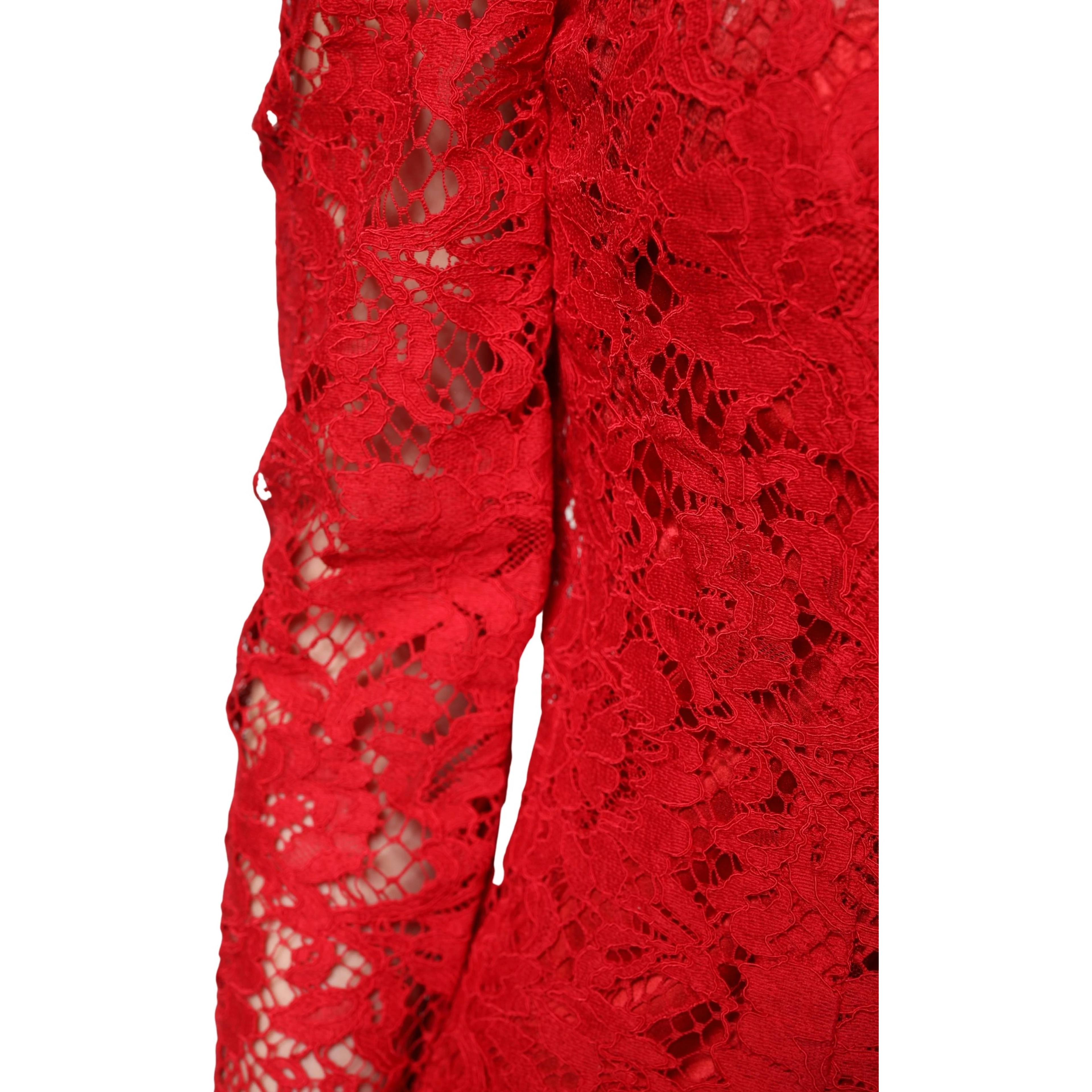 Red Lace Floral Embroidery Long Sleeves Top