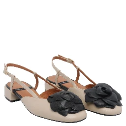 ANGEL ALARCON With Heel