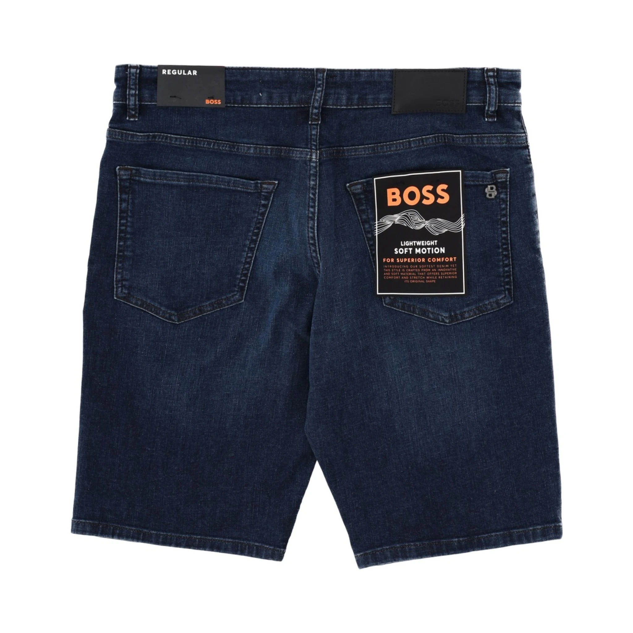 SHORTS CON PATCH LOGO