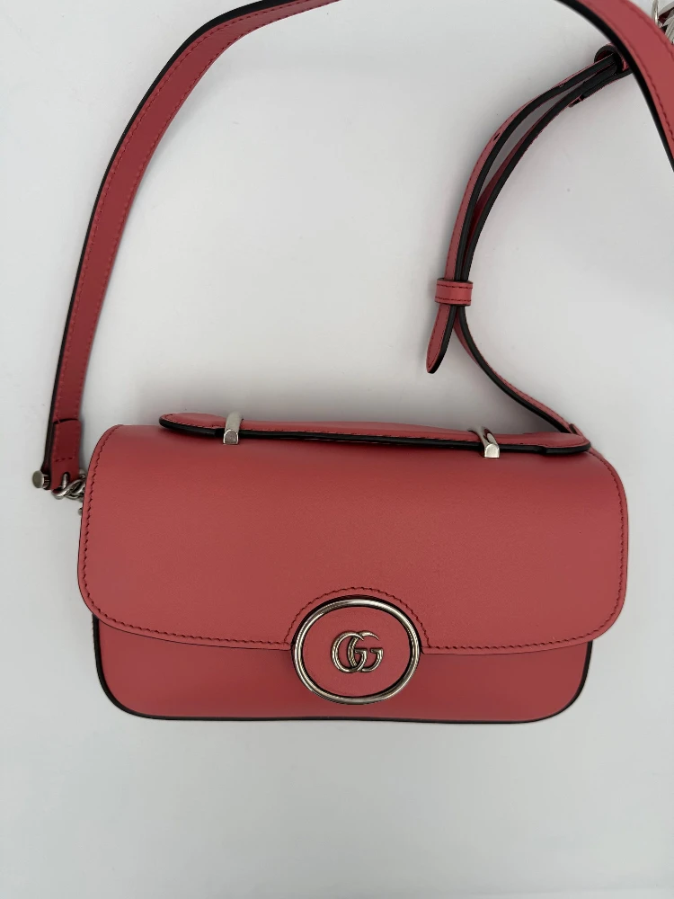 GUCCI GG Marmont in Leather Shoulder Bag alternative