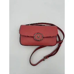 GUCCI GG Marmont in Leather Shoulder Bag