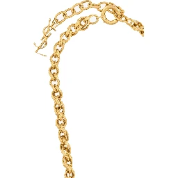 مجوهرات سان لوران الذهبية