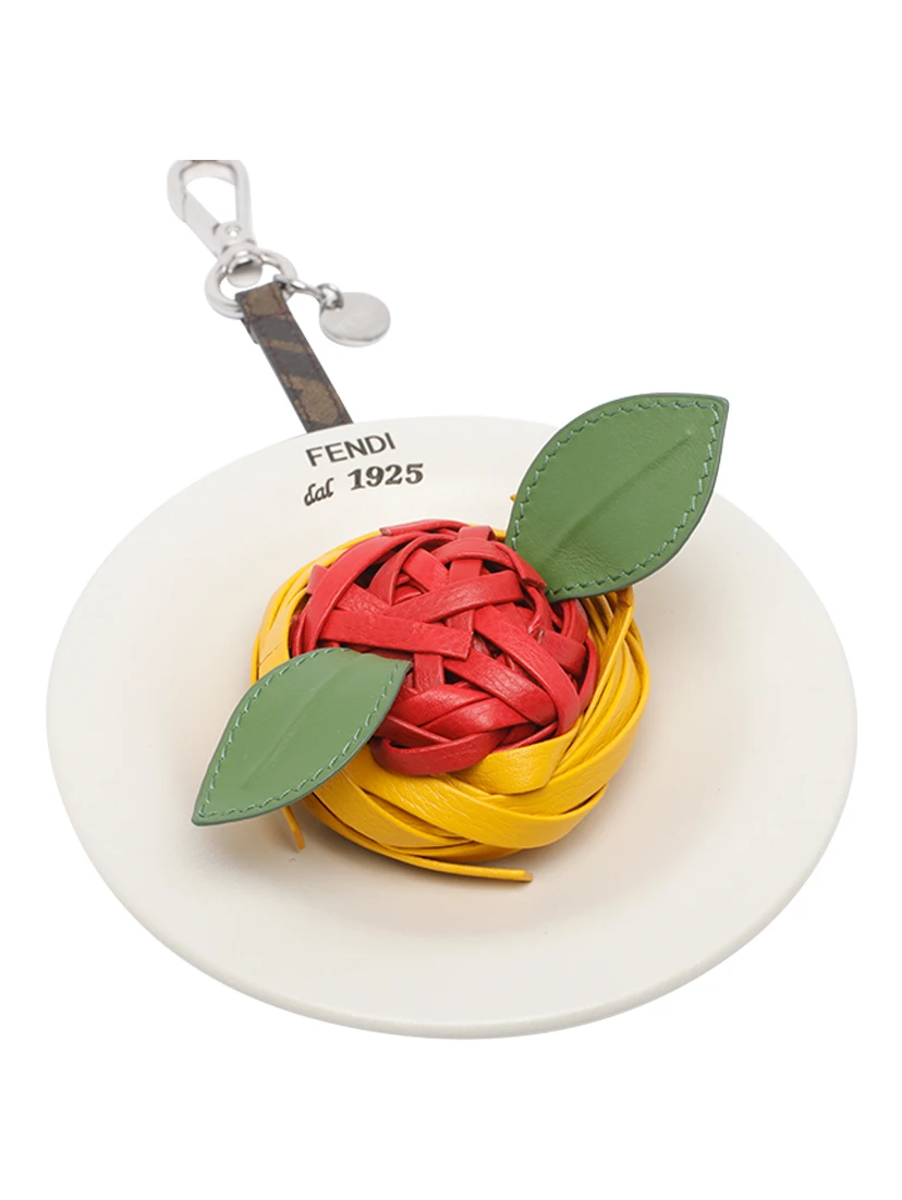 سلاسل مفاتيح فندي