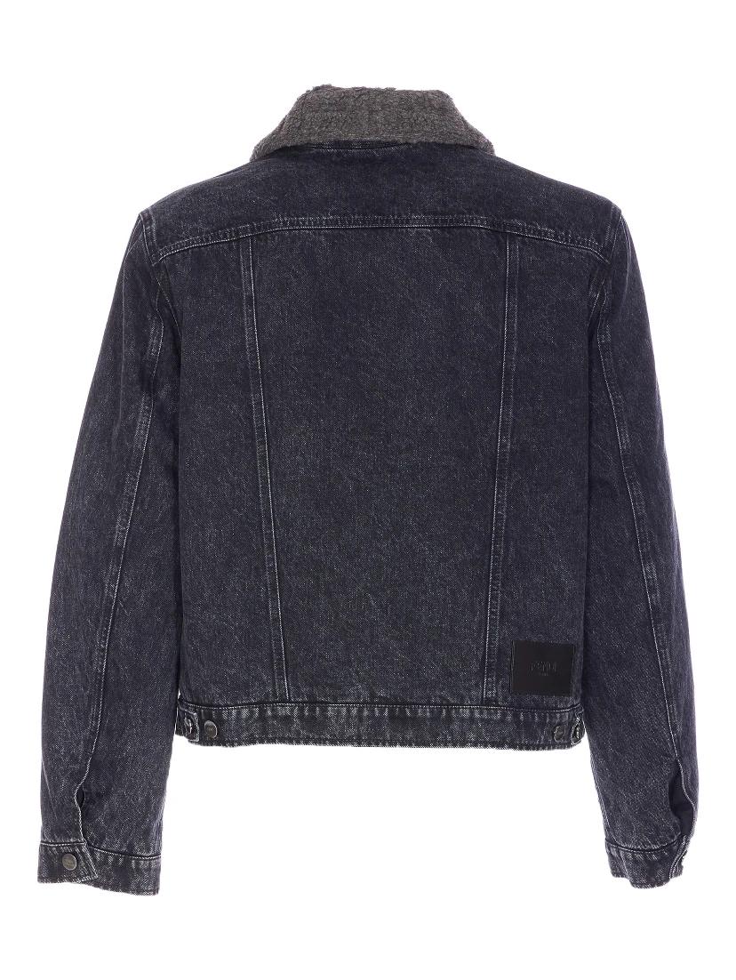 جاكيتات فندي