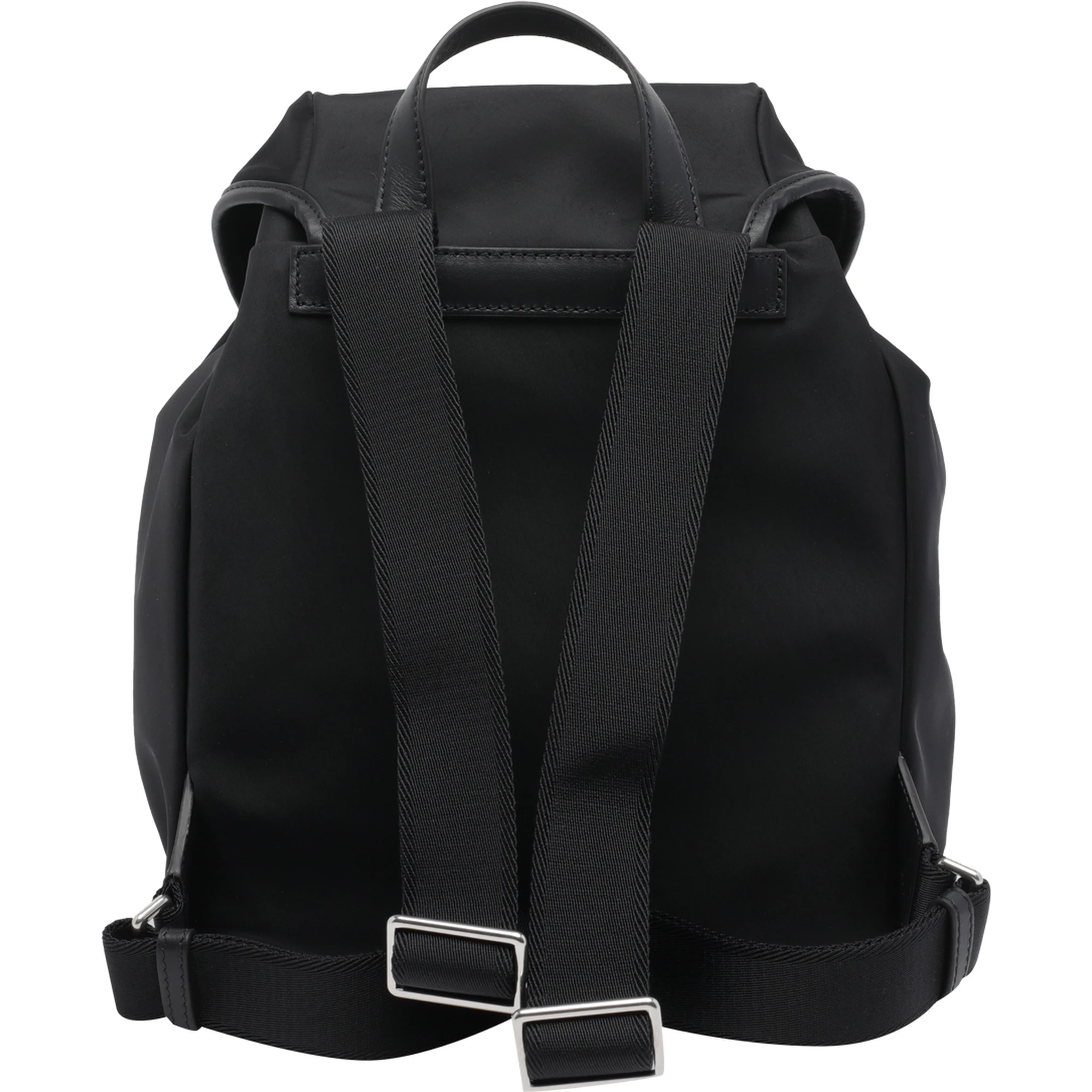 حقائب مونكلير.. أسود