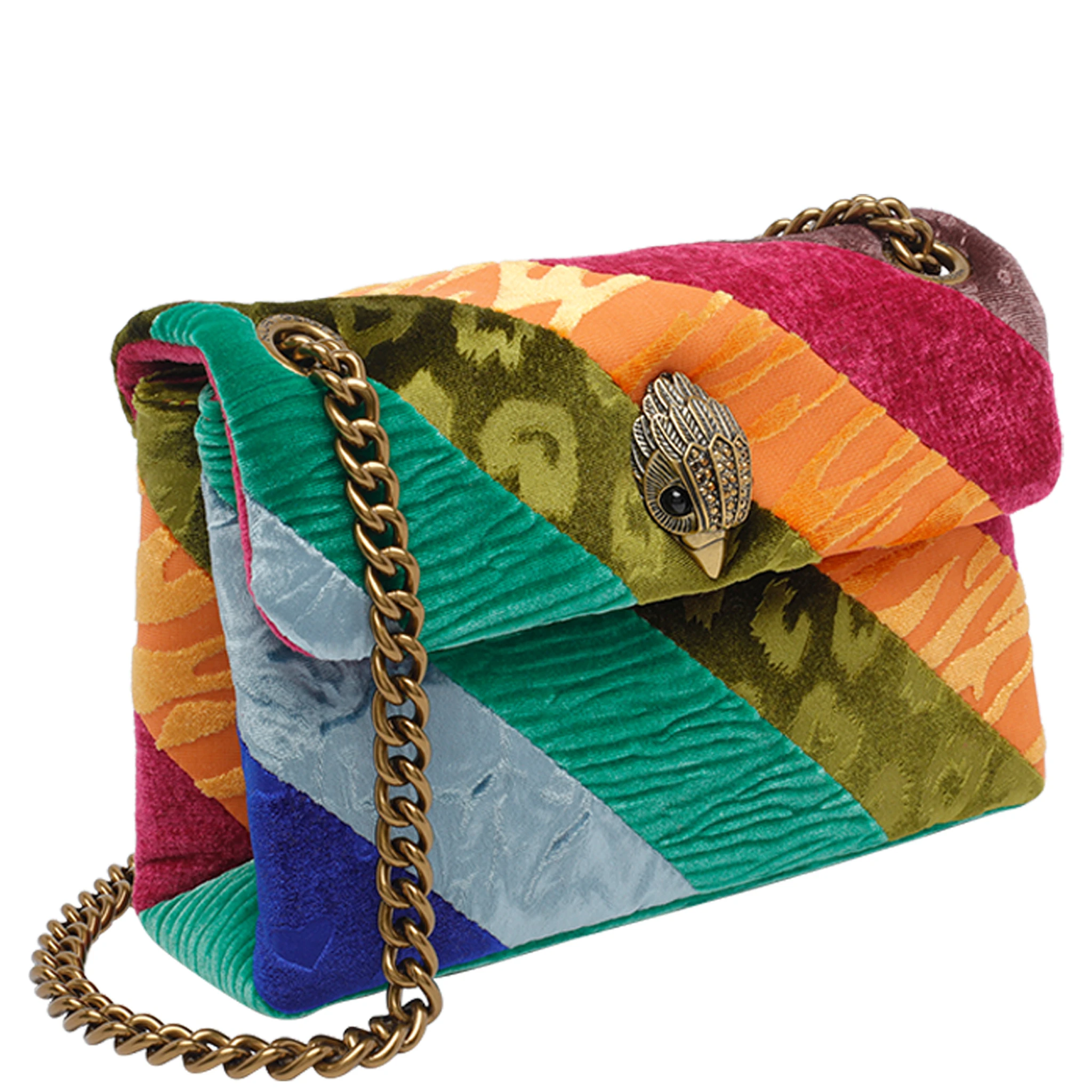 حقائب كورت جايجر.. متعددة الألوان