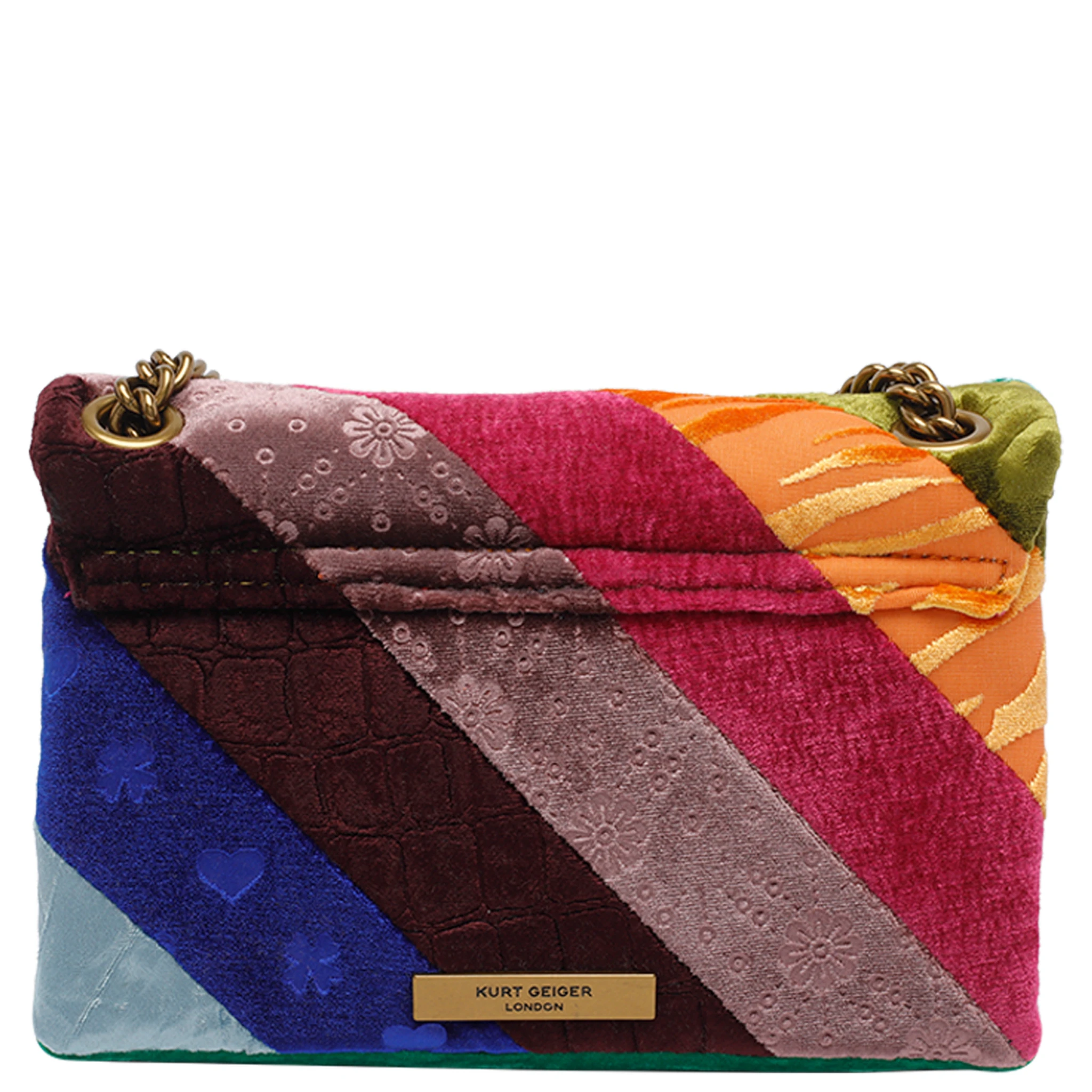 حقائب كورت جايجر.. متعددة الألوان