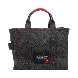 حقائب مارك جاكوبس.. سوداء