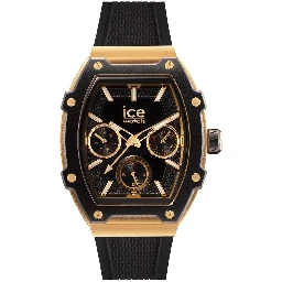 ساعة رياضية سوداء صناعية