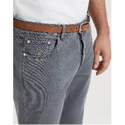 بنطلون جينز أزرق فاتح من القطن بقصة مستقيمة