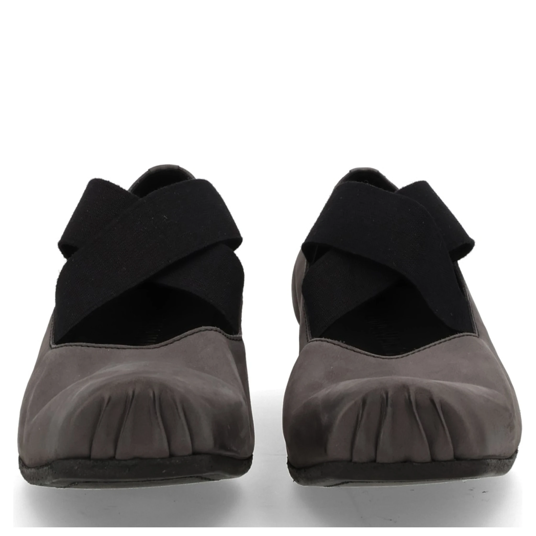 BALLERINA IN PELLE