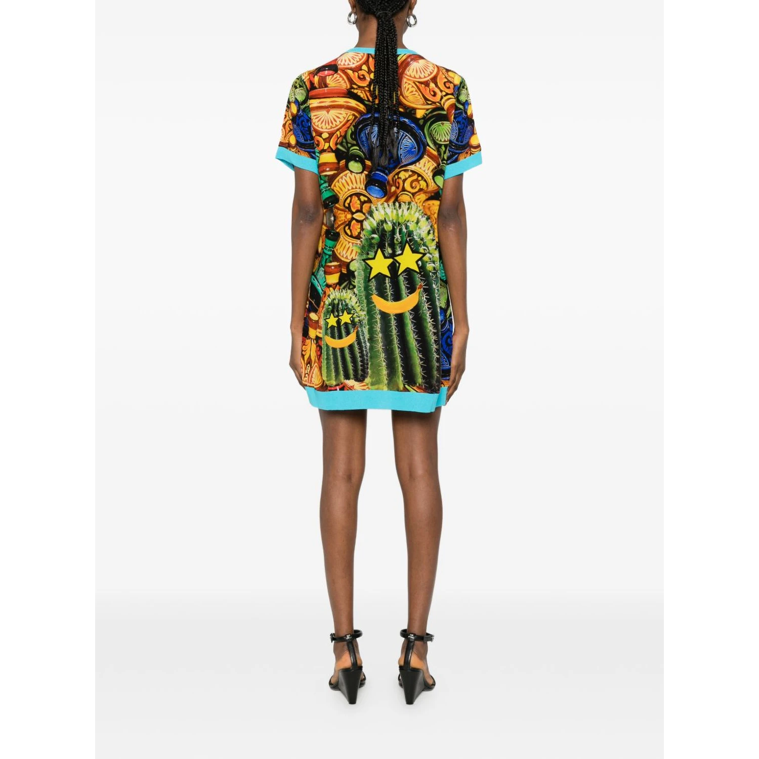 THE ARTISTYLIST Dresses