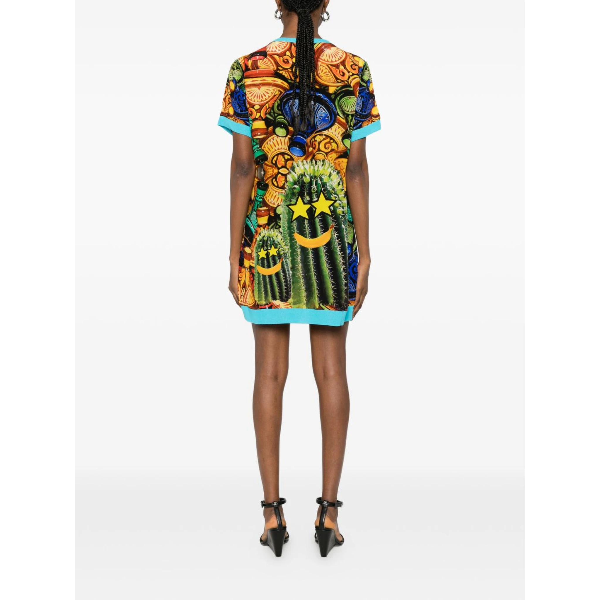 THE ARTISTYLIST Dresses