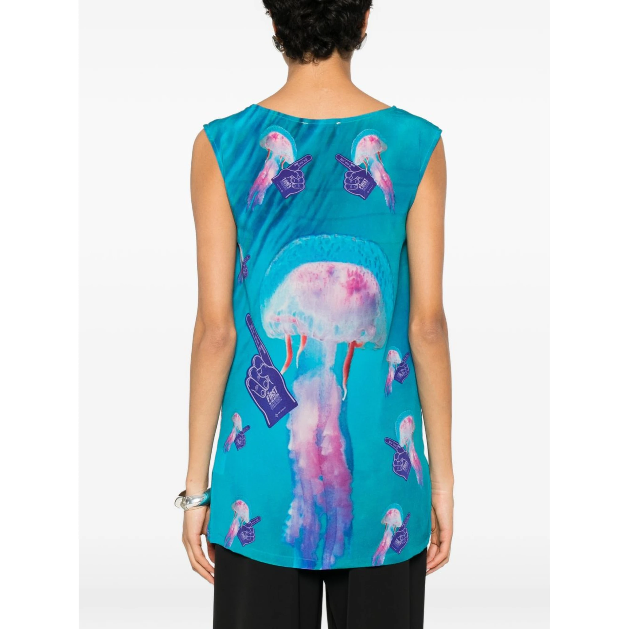 THE ARTISTYLIST Top