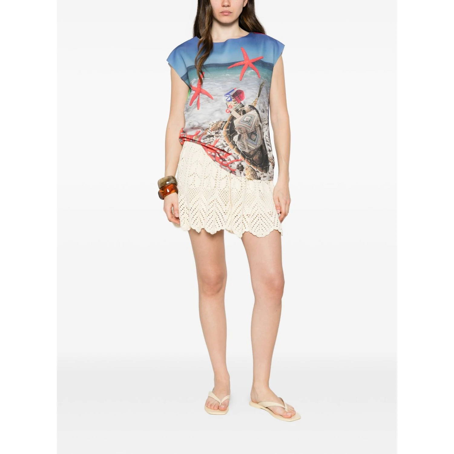 THE ARTISTYLIST Top