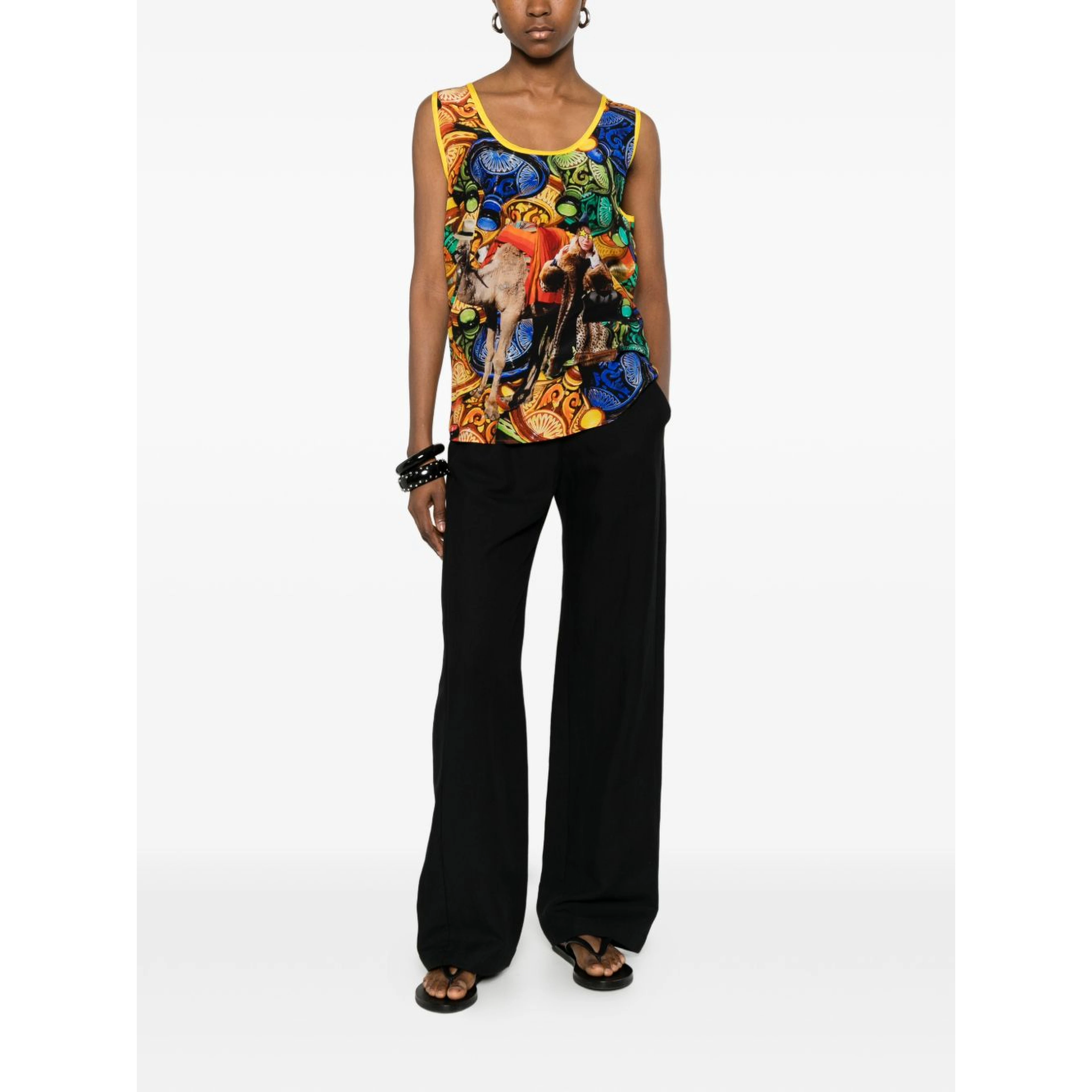 THE ARTISTYLIST Top