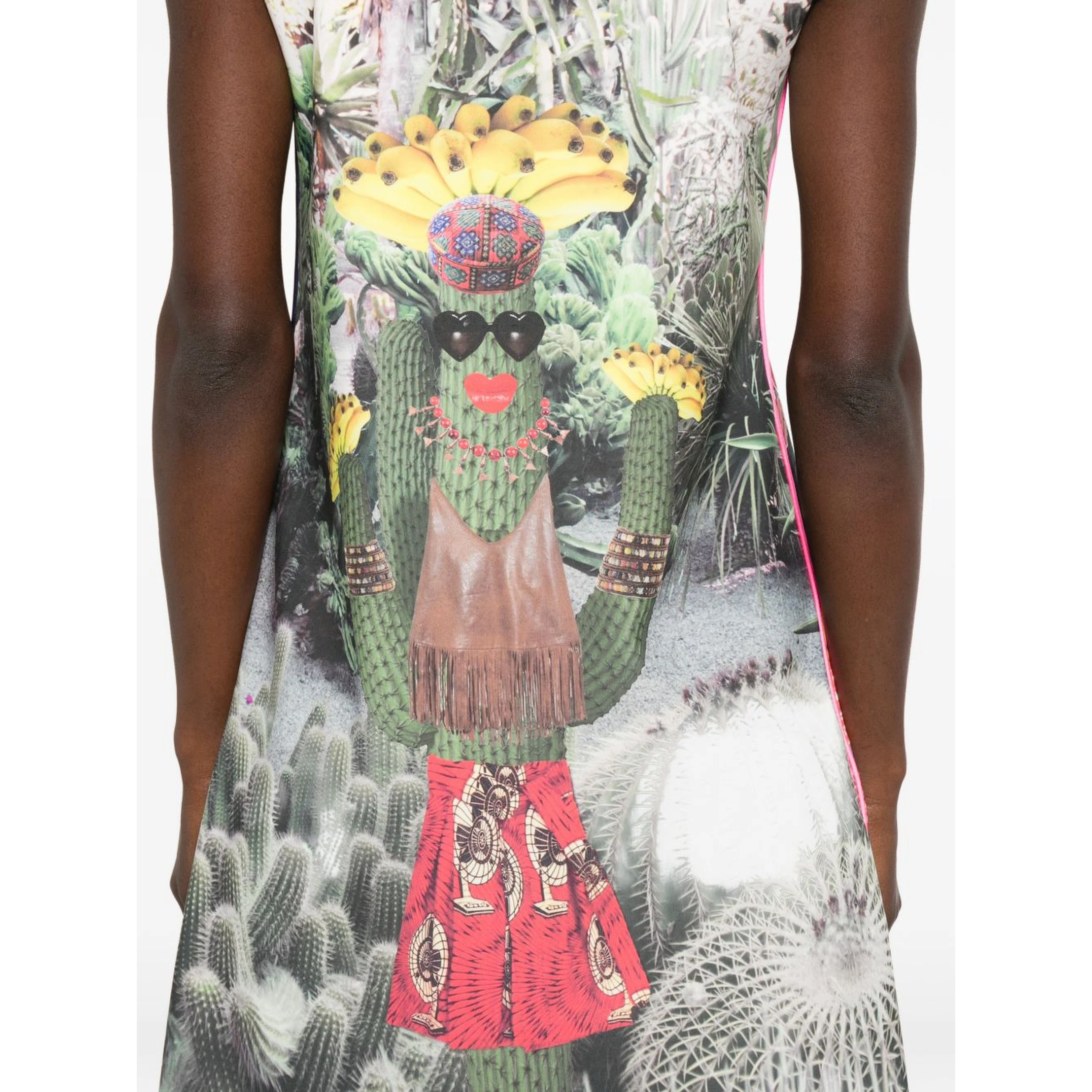 THE ARTISTYLIST Dresses