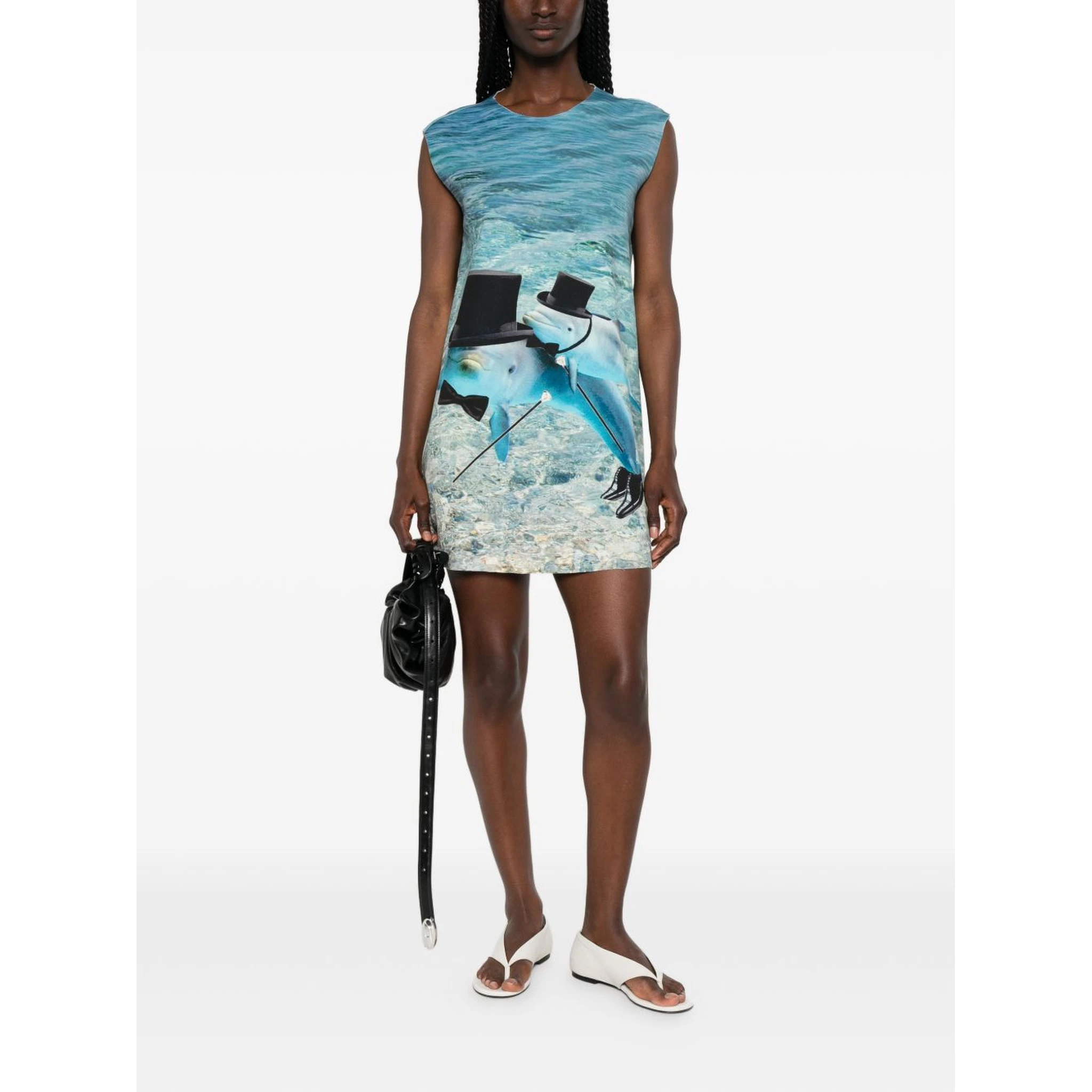 THE ARTISTYLIST Dresses