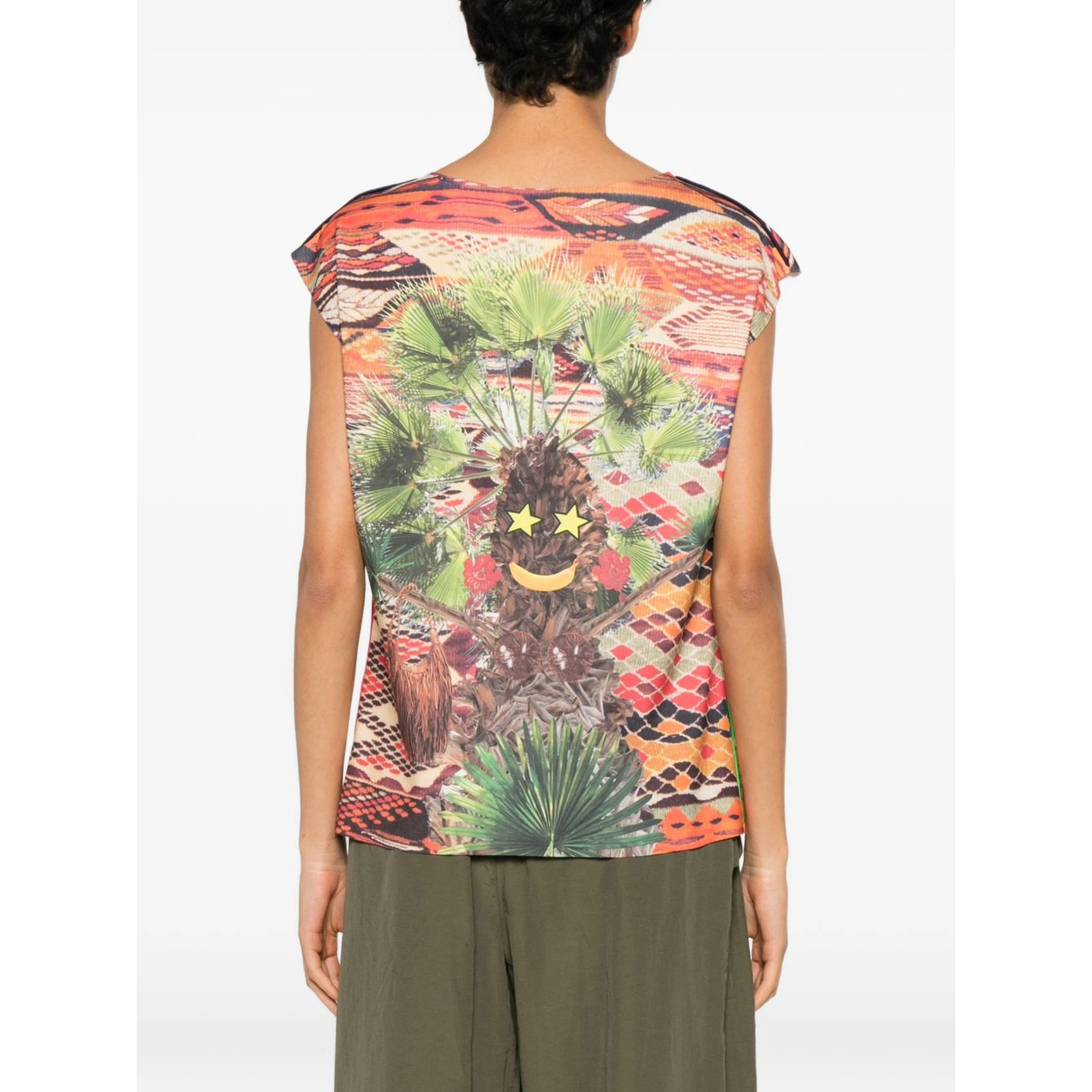 THE ARTISTYLIST Top