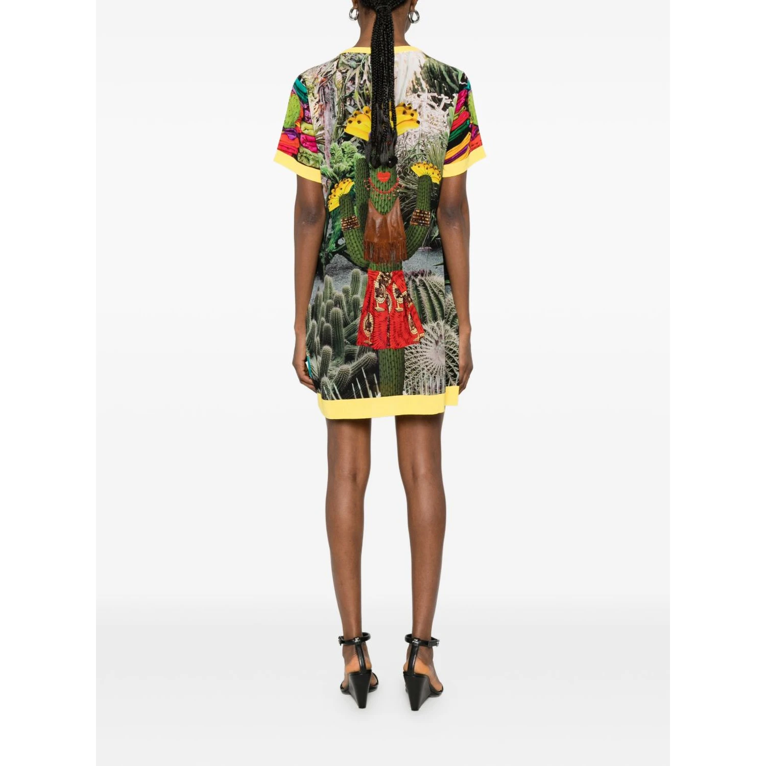 THE ARTISTYLIST Dresses