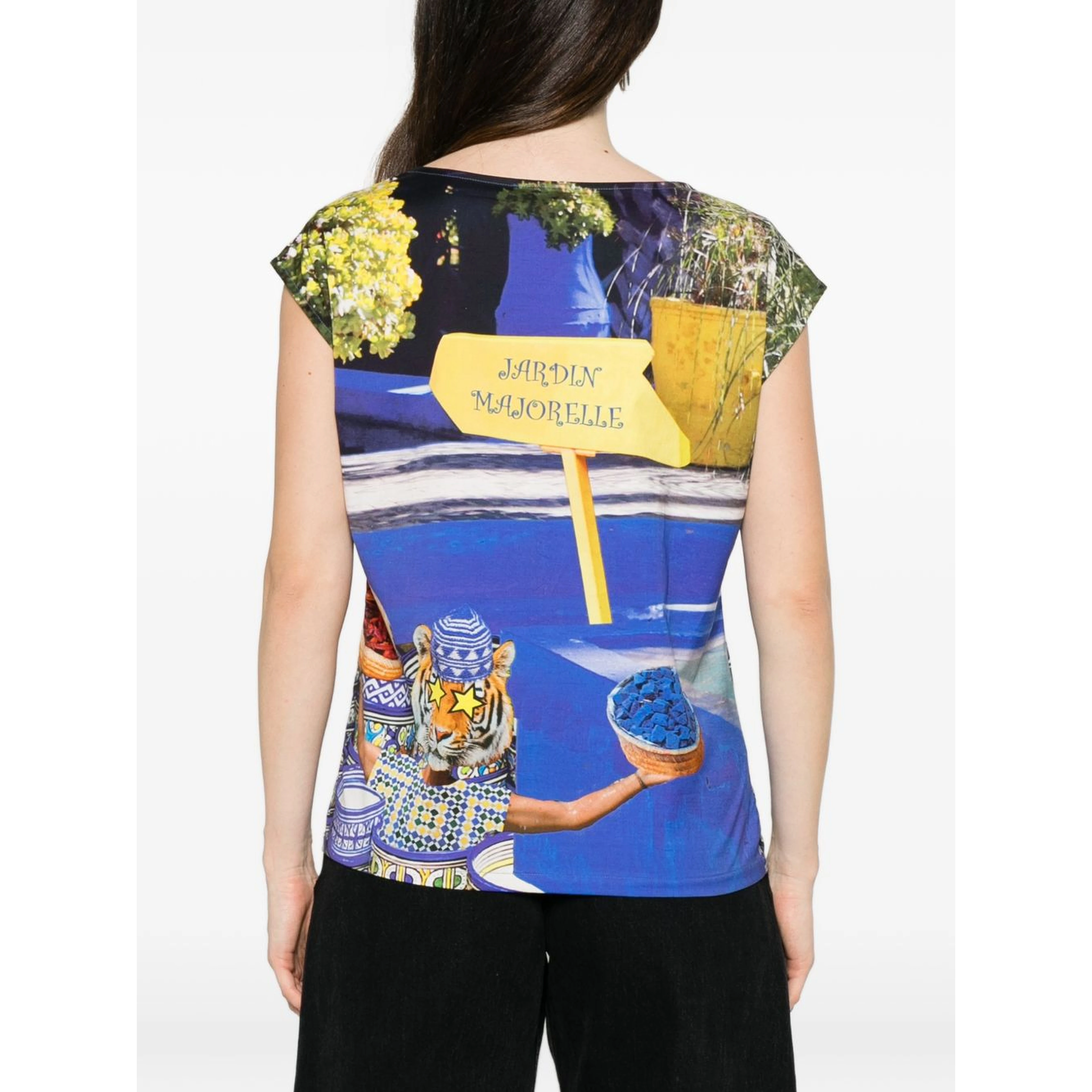 THE ARTISTYLIST Top