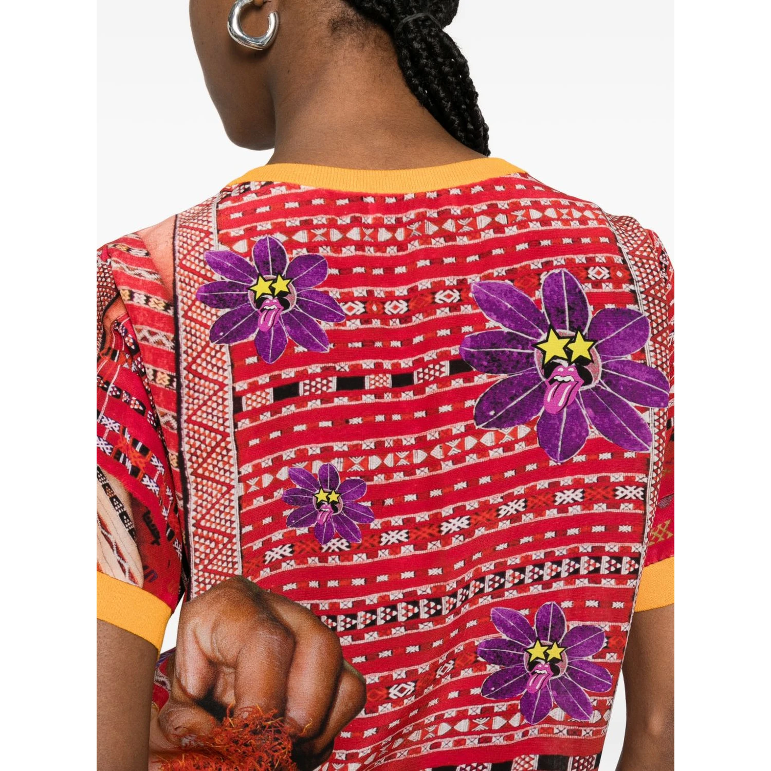 THE ARTISTYLIST T-shirts and Polos