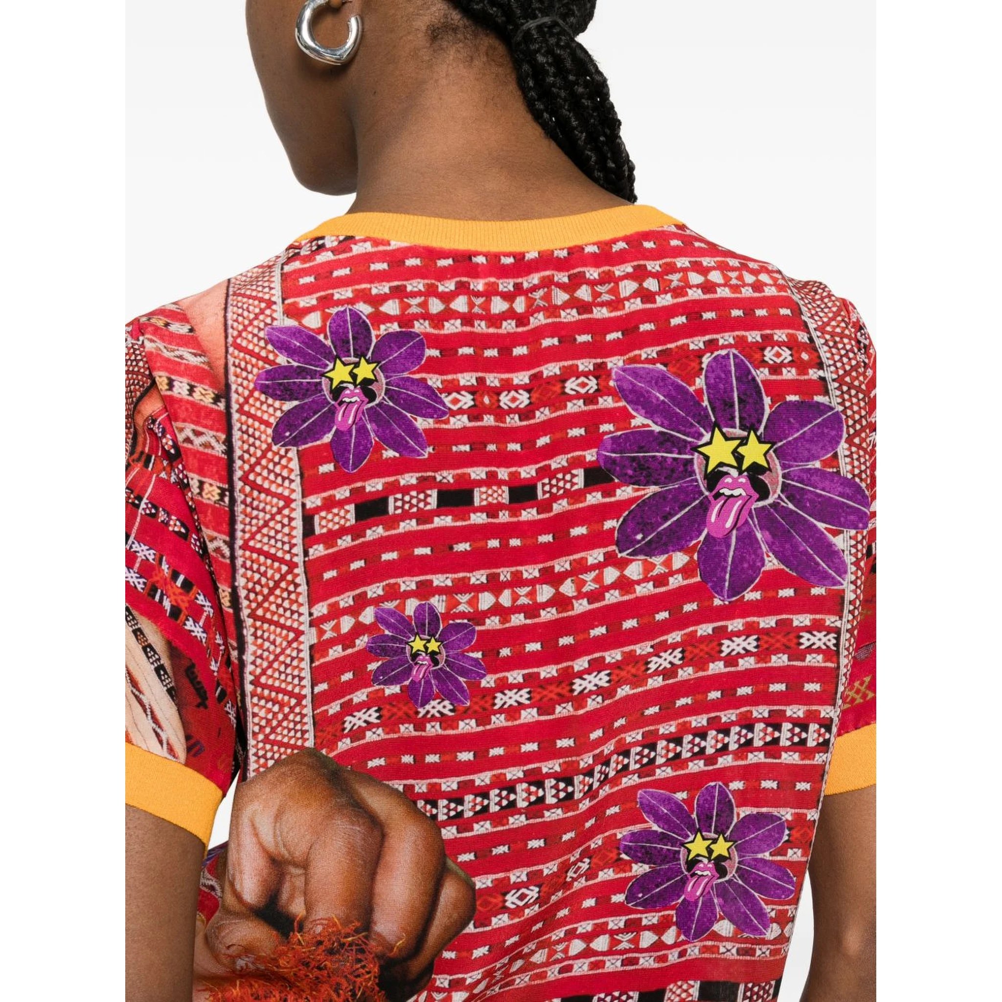 THE ARTISTYLIST T-shirts and Polos