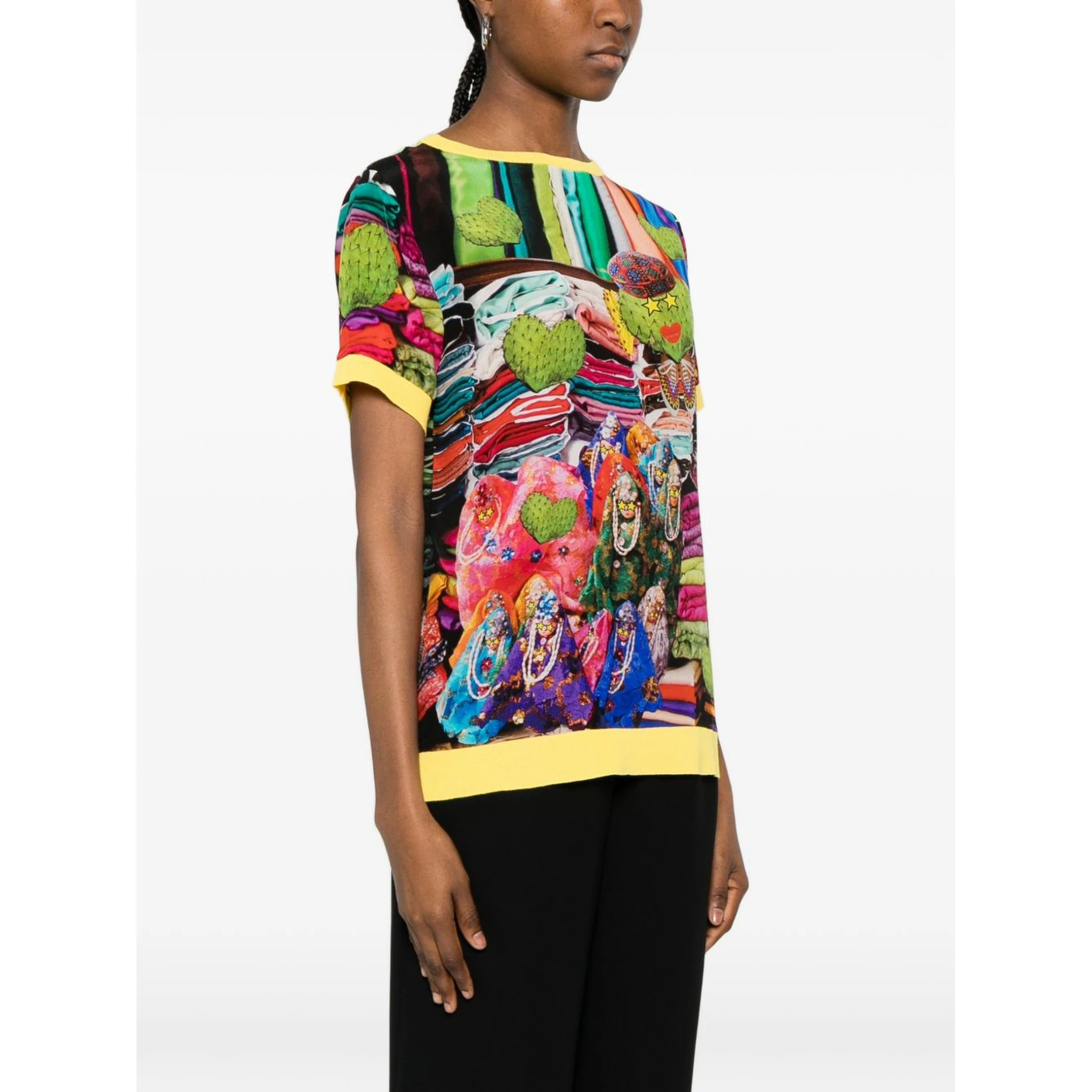 THE ARTISTYLIST T-shirts and Polos