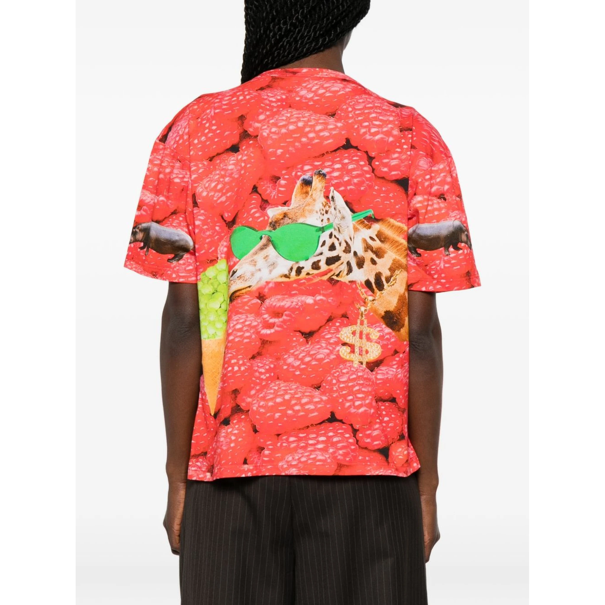 THE ARTISTYLIST T-shirts and Polos