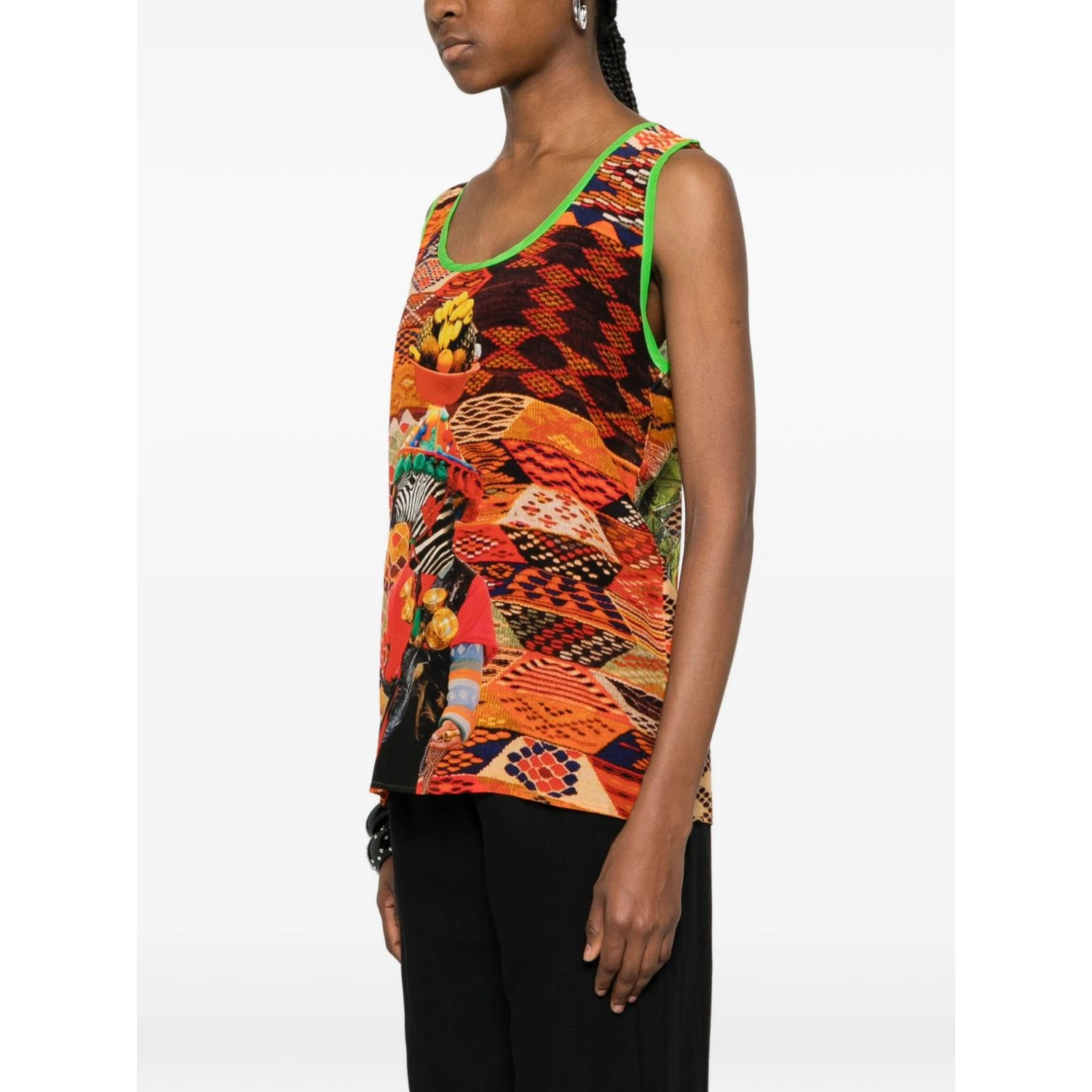 THE ARTISTYLIST Top