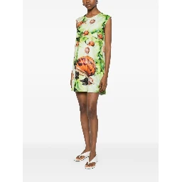 THE ARTISTYLIST Dresses