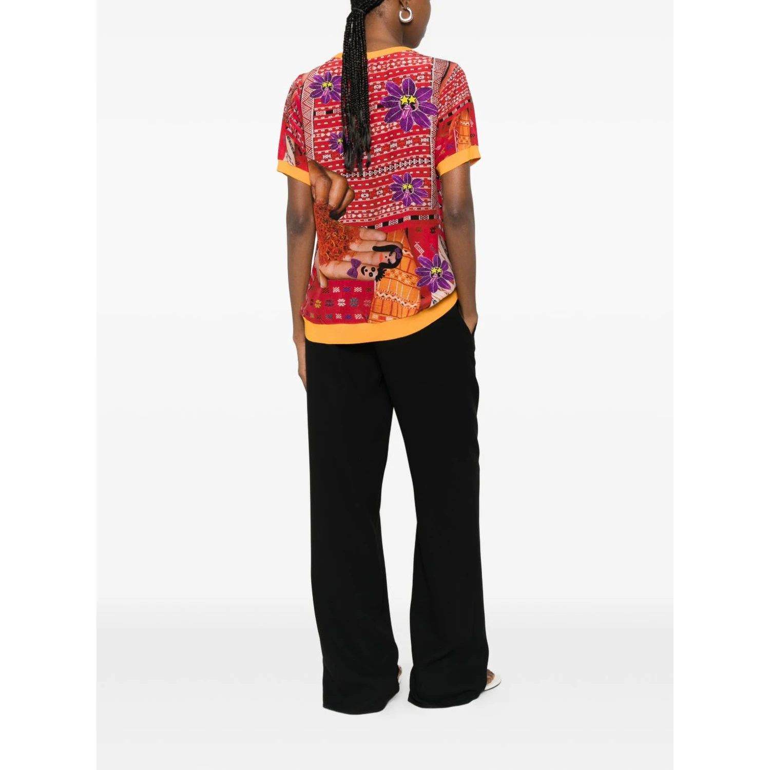 THE ARTISTYLIST T-shirts and Polos