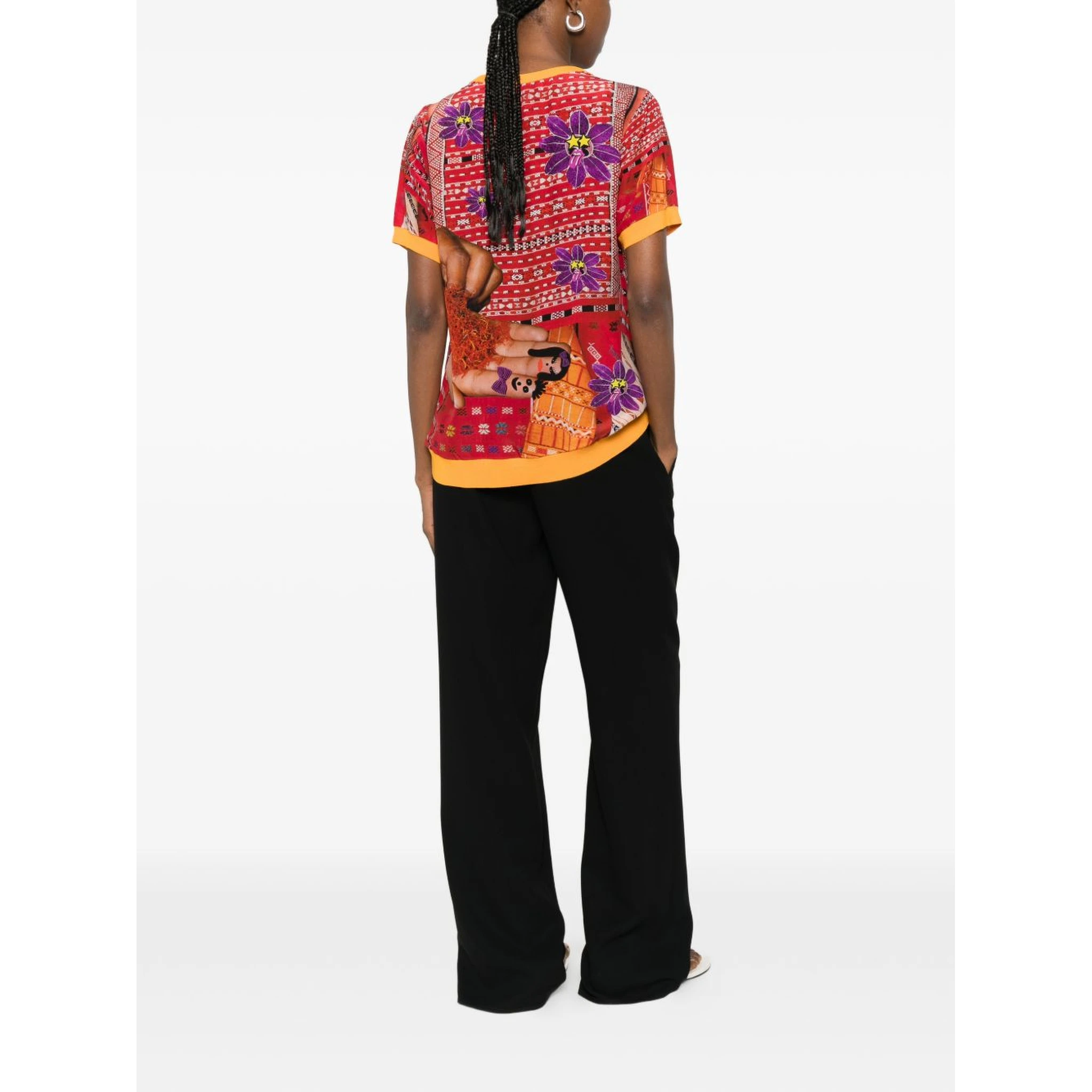 THE ARTISTYLIST T-shirts and Polos