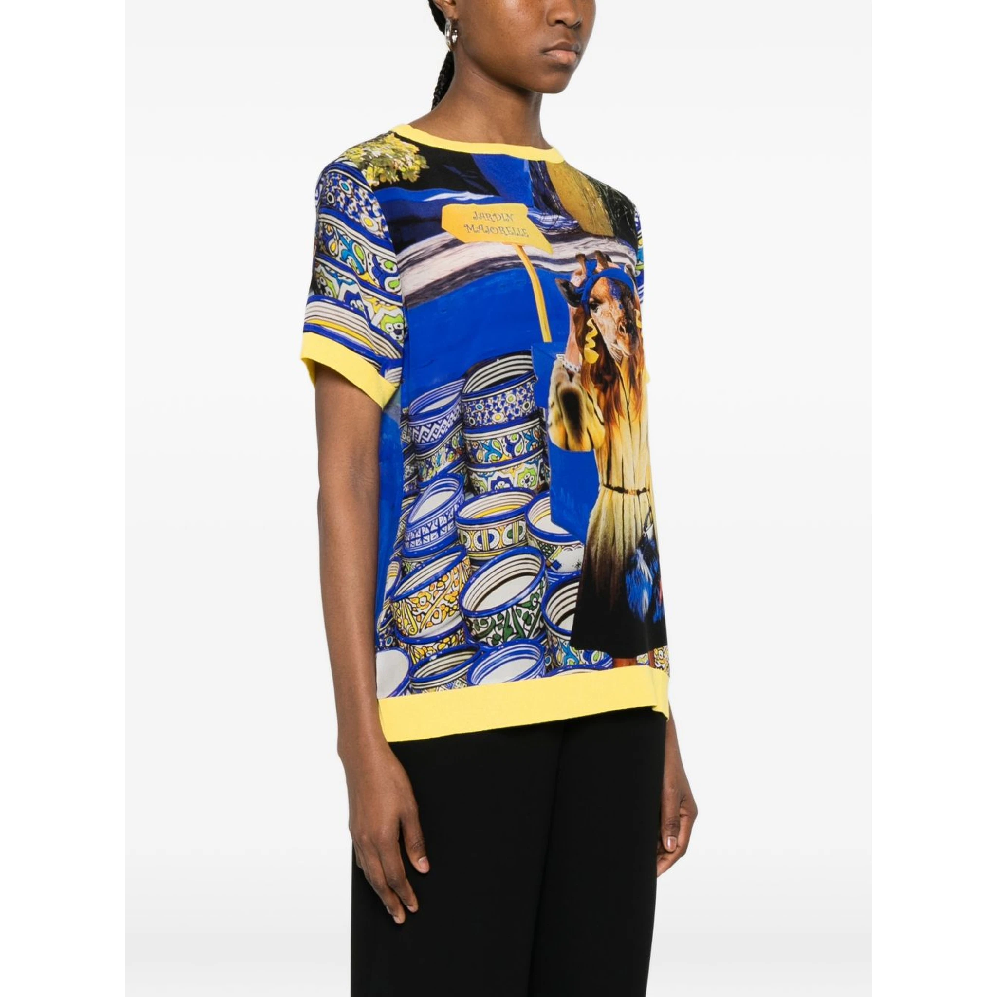 THE ARTISTYLIST T-shirts and Polos