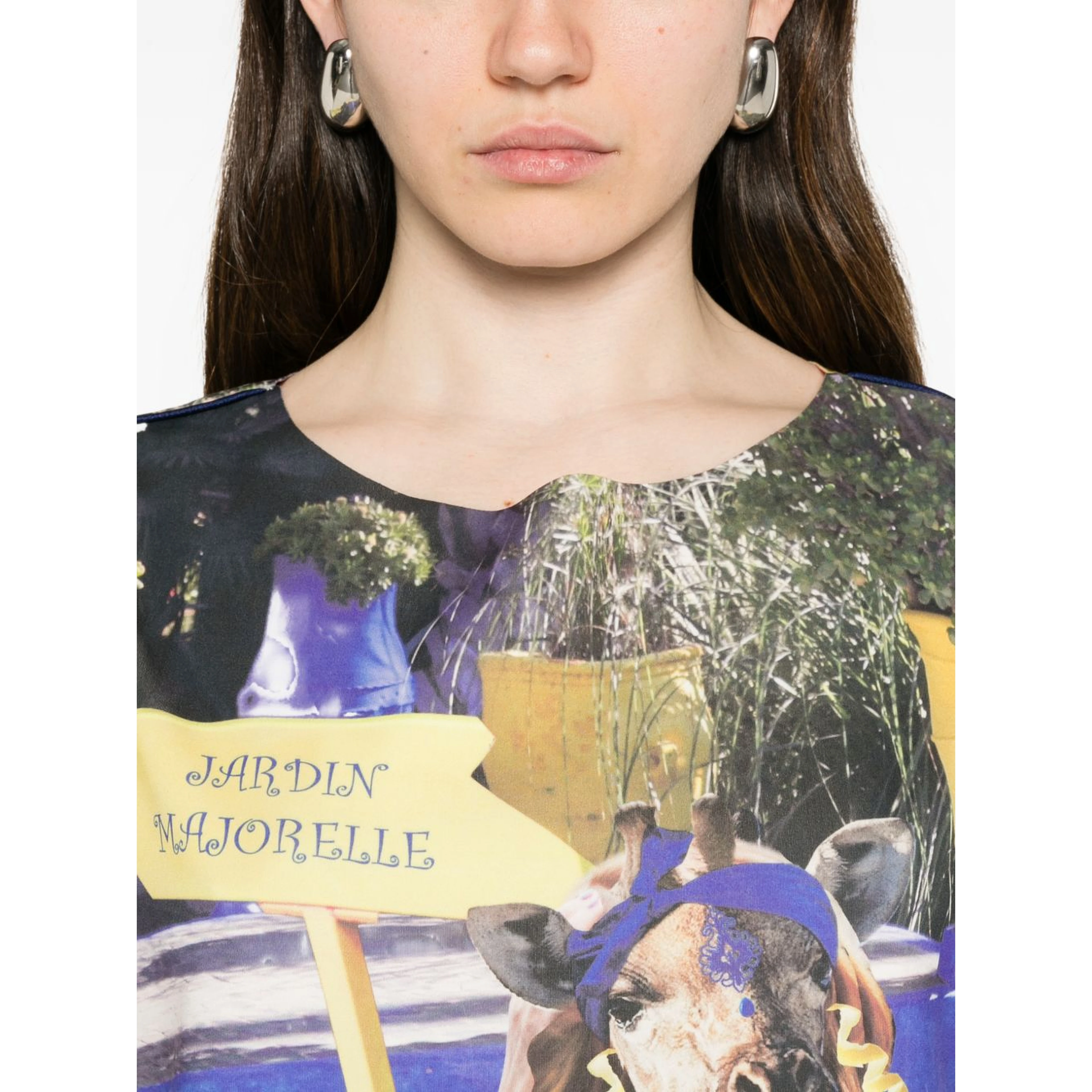 THE ARTISTYLIST Top