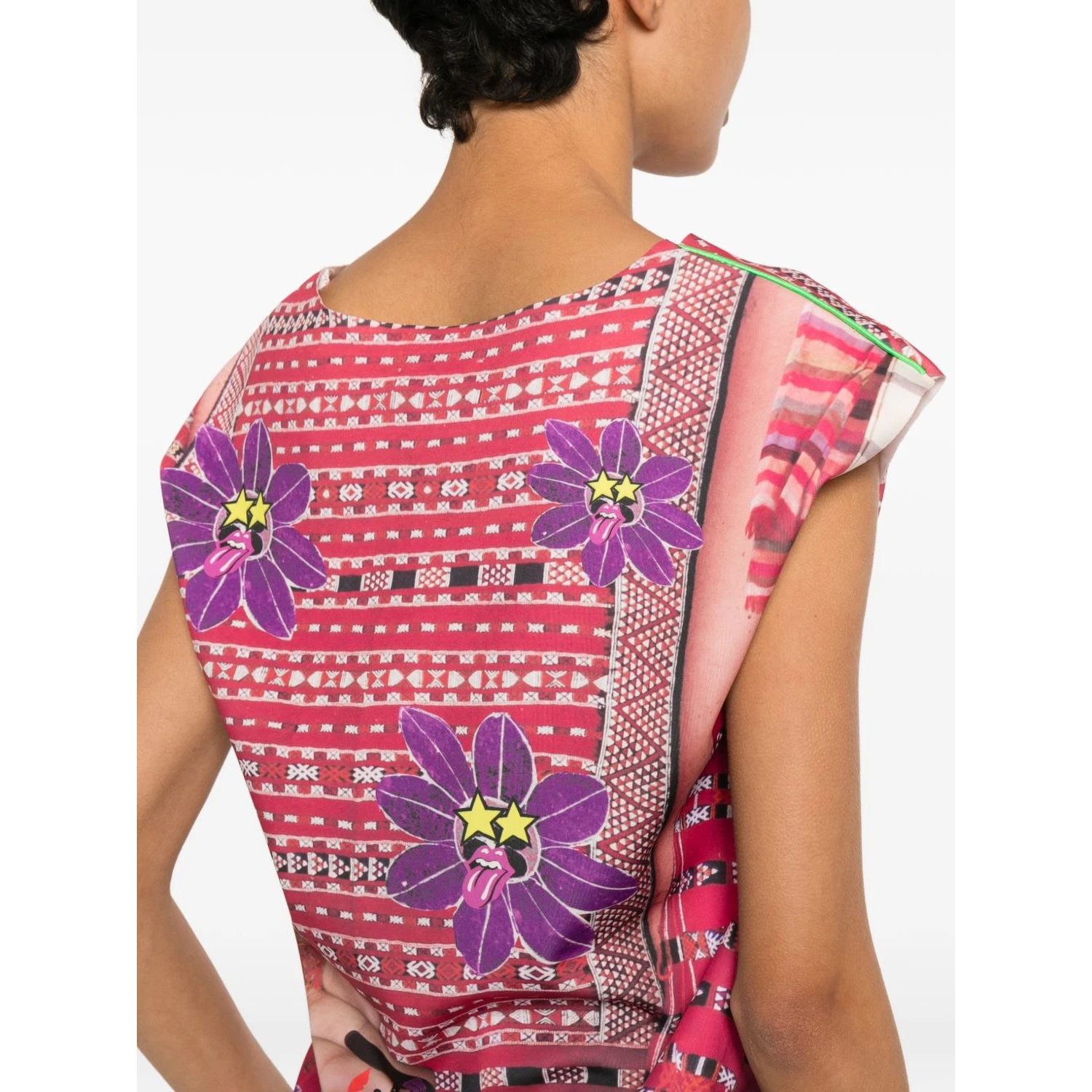 THE ARTISTYLIST Top