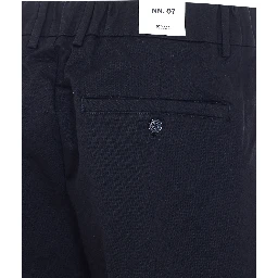 NN.07  Black
