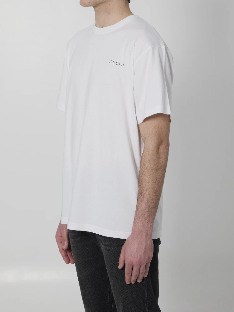 Iconic logo T-shirt alternative