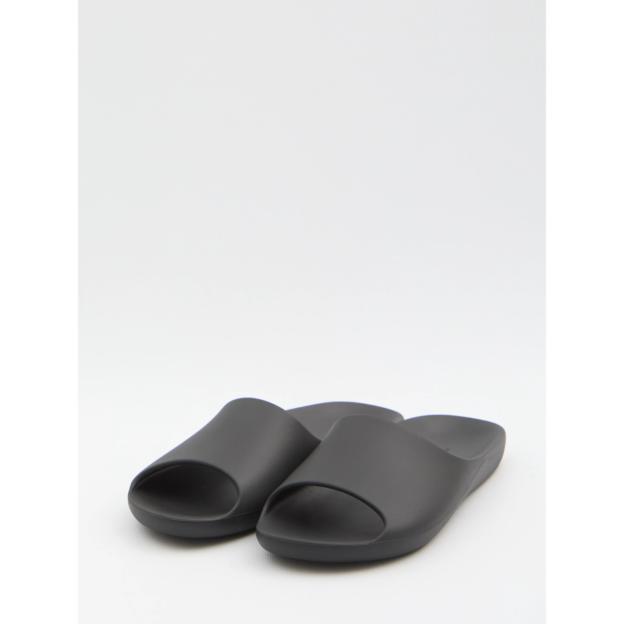Ama slip-on in rubber