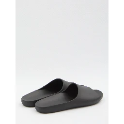 Ama slip-on in rubber