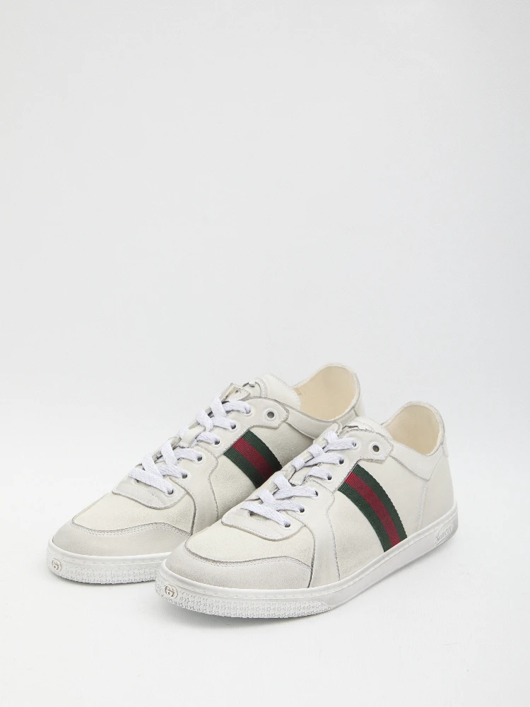 Stretch sneakers alternative