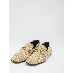 حذاء بدون كعب مزين بلجام حصان