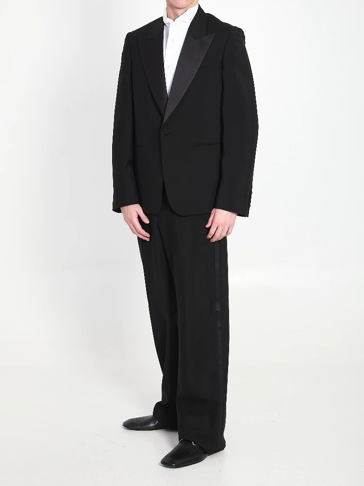 Fine mohair wool fabric suit alternative