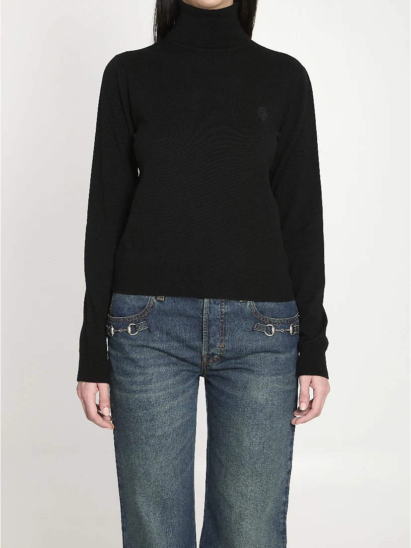 Embroidered wool turtleneck